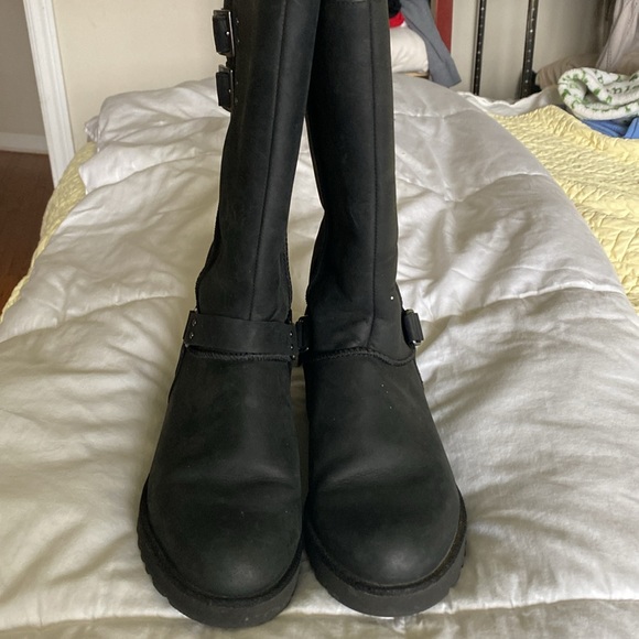 Ugg boots size 9 (Jasper) Good Condition - Picture 3 of 9